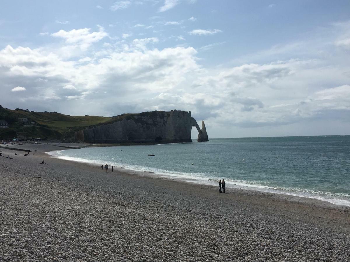 Villa Le vieux logis à Étretat Extérieur photo